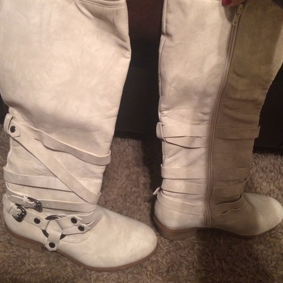 off white not rated boots