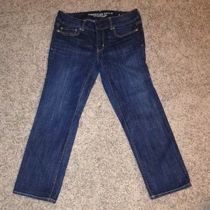 2 pairs AE artist crop capris NWOT