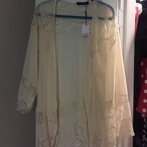 Brand bew kimono cover up