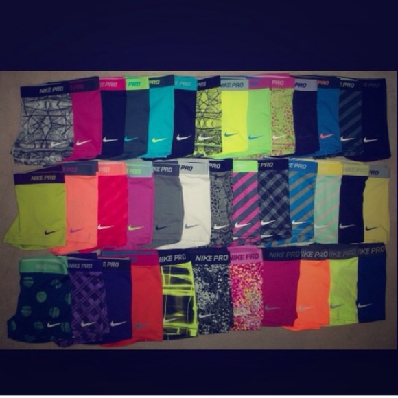 . ISO.   Nike pro !!
