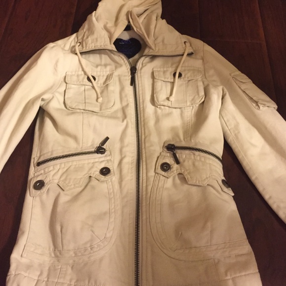 Jacket - Picture 2 of 4