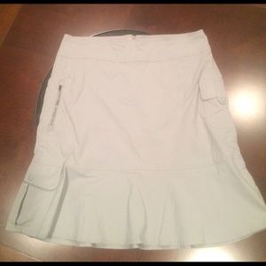 Pale gray skirt; knee length. Casual or dressy.