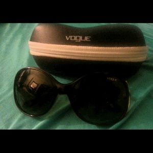 Sunglass VOGUE
