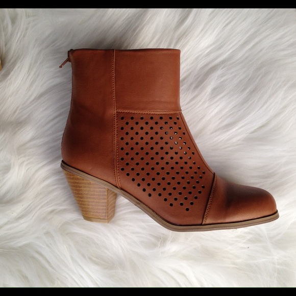 TRADED Madden girl booties size  6 $20 - Picture 4 of 4