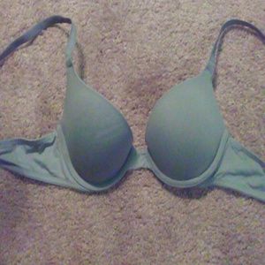 PINK Victoria's Secret 32B gray push-up bra