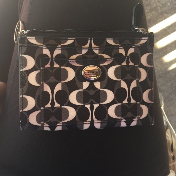 🌟🌟Small coach keychain/ coin purse🌟🌟