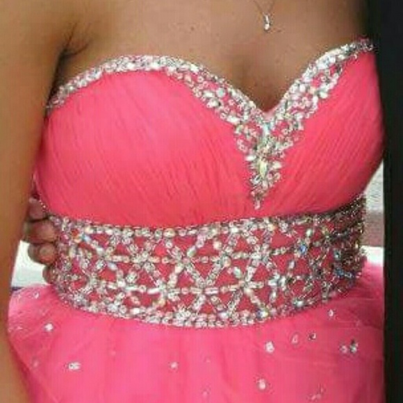 Beautiful Prom Dress - Picture 3 of 3