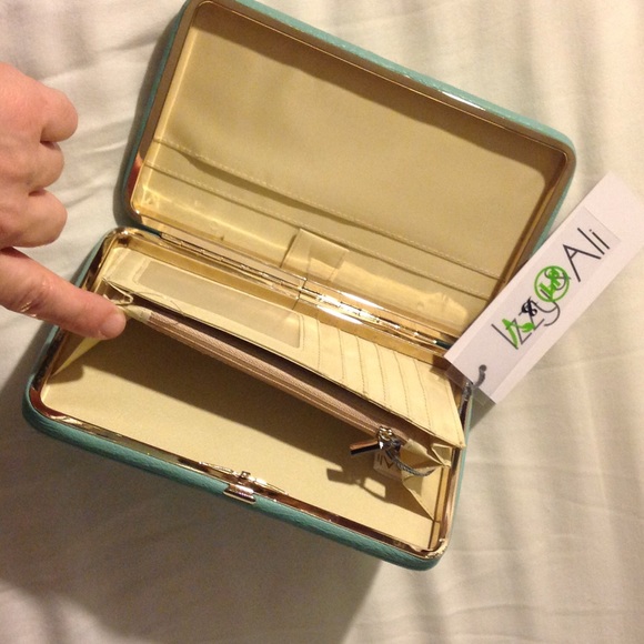 IZZY & ALI teal blue and gold clutch/wallet!! - Picture 4 of 4
