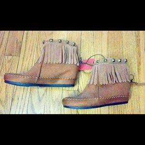 NWT Studded Fringe Hidden Wedge Booties