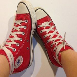 Red converse