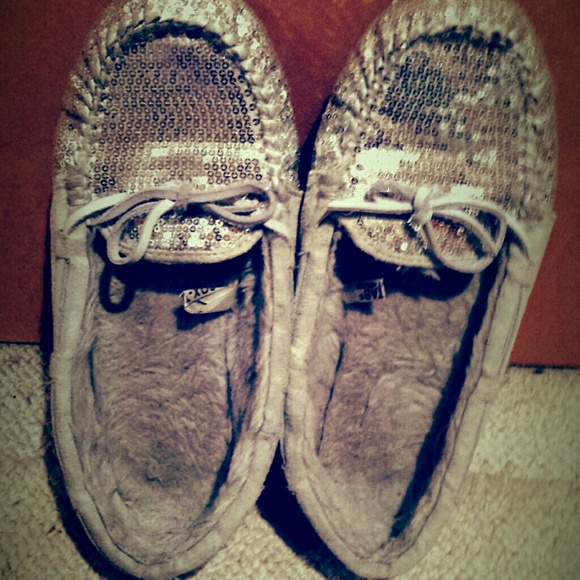 Silver sequins slippers hardly worn size 9 cute