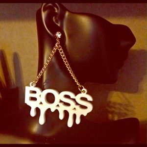 SOLD OUT ❌❌❌❌💪💪BOSS earrings 💪💪