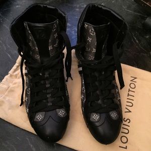 ♥️AUTHENTIC LOUIS VUITTON♥️