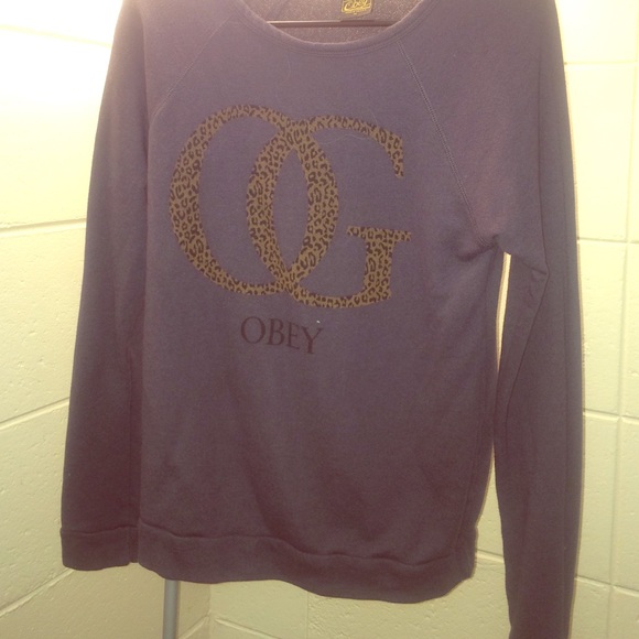 Obey crew neck sweatshirt