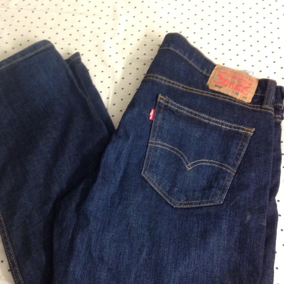 Levi's pants
