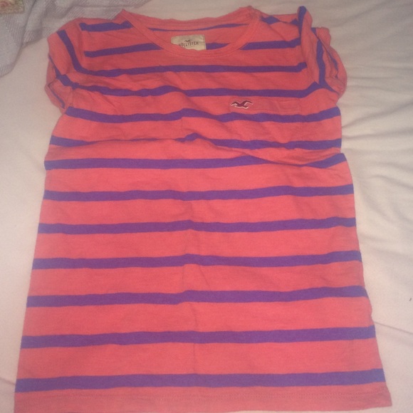 Hollister pocket tee