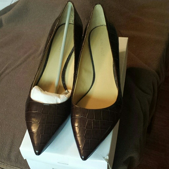 Nine west pumps