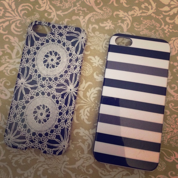 2 iPhone 5/5s Cases