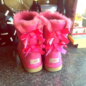 Pink Bailey bow UGGs