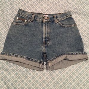 CK high waisted shorts☀️