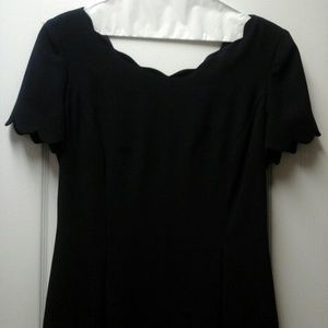 Classic work dress. Black Maggy London.