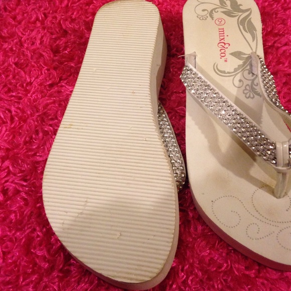 Flip flops - Picture 3 of 3