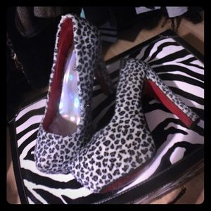 Cheetah heels