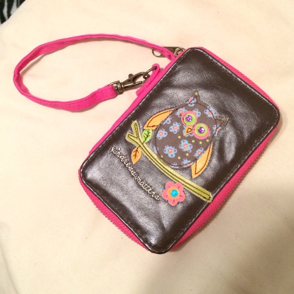 Natural Life Smartphone Wristlet