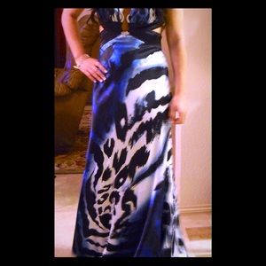 prom dress that is in good shape only worn once.