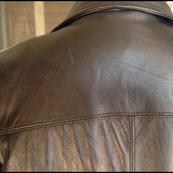 100% Leather Jacket - Picture 4 of 4