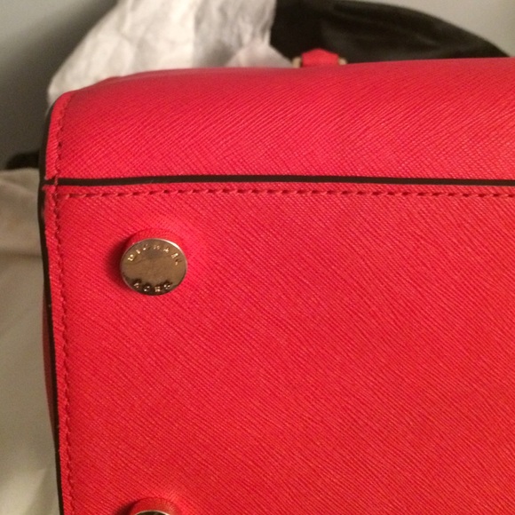 Handbag - Picture 4 of 4