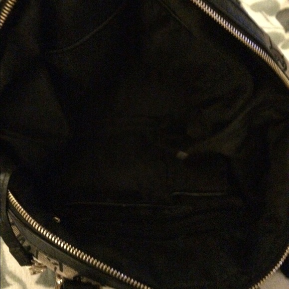 Authentic Michael Kors pre own bought it on here. - Picture 2 of 4