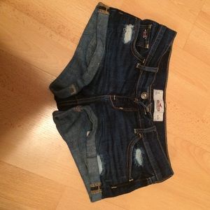 Hollister shorts!
