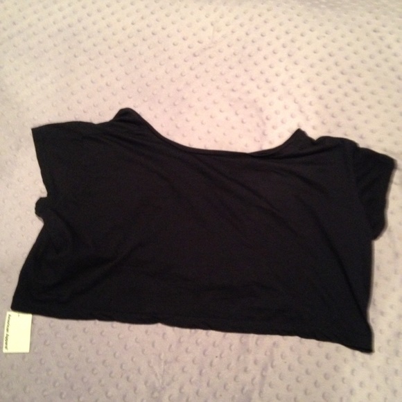 Black American Apparel Crop Top 🎱