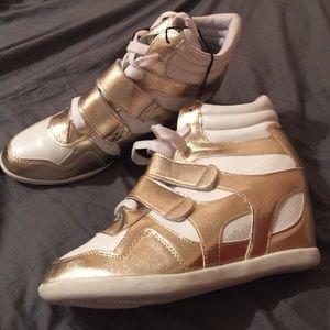 Tennis shoe wedge heels