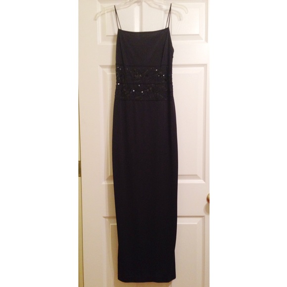Black beauty (Prom Dress)