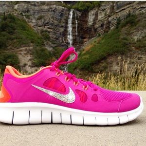 ✨NIB Customized Swarovski Nike free runs 5.0