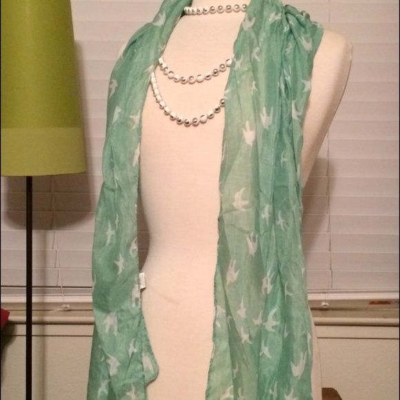 Lovely Mint Scarf - Picture 2 of 2