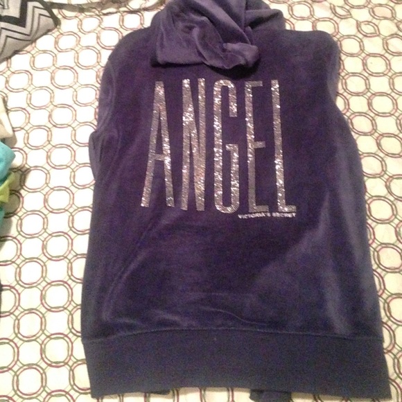 🚫TRADE🚫. So Comfy Supermodel Ess Velour Hoodie
