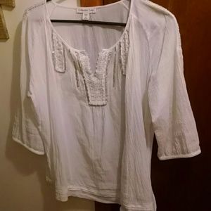 SOLD Detailed cotton top