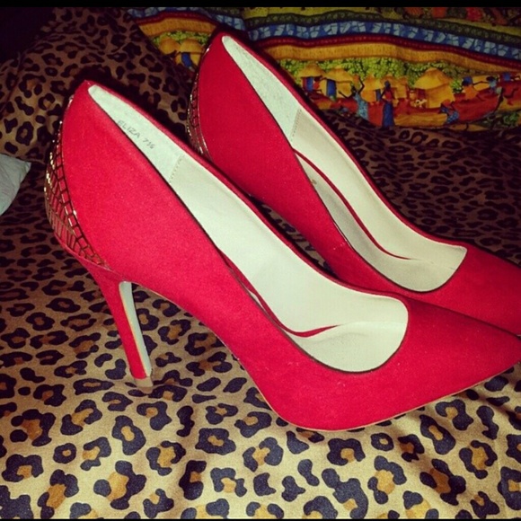Mixx Shuz Red Heels