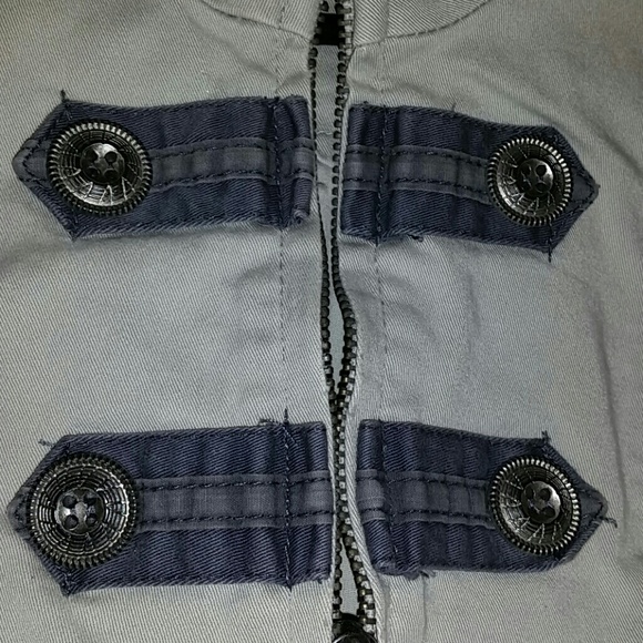 Jacket - Picture 4 of 4