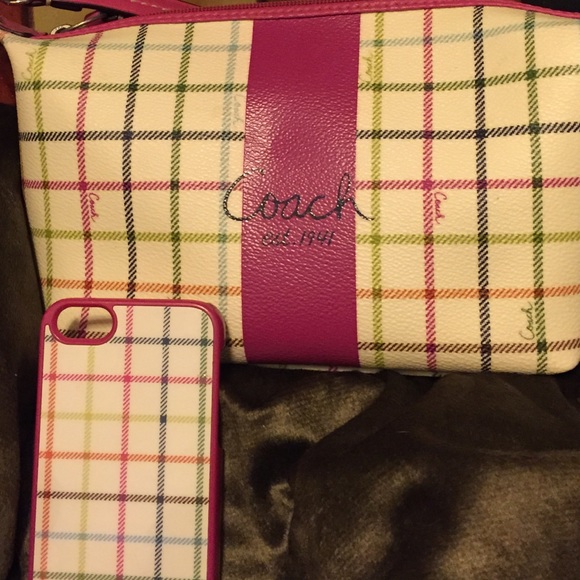 🔴SOLD🔴💞Coach pink stripe bag