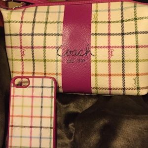🔴SOLD🔴💞Coach pink stripe bag