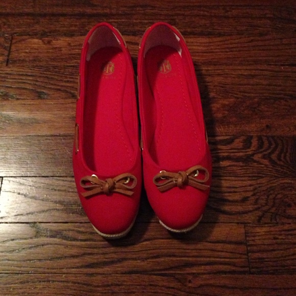 TALBOTS WORN ONCE! Red boat shoes, loafers