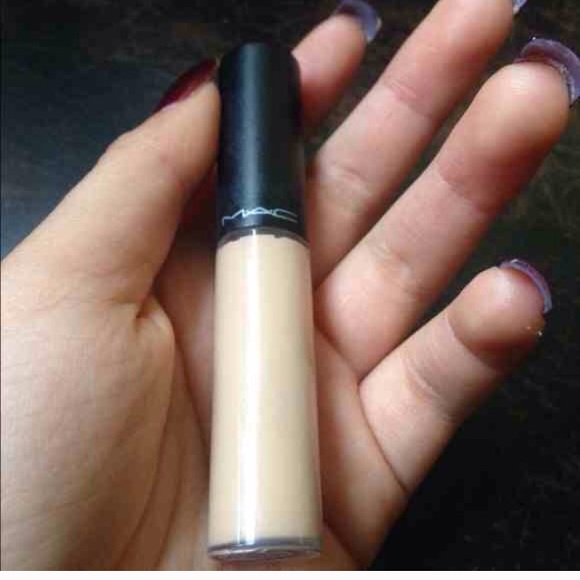 Mac conceler NC20