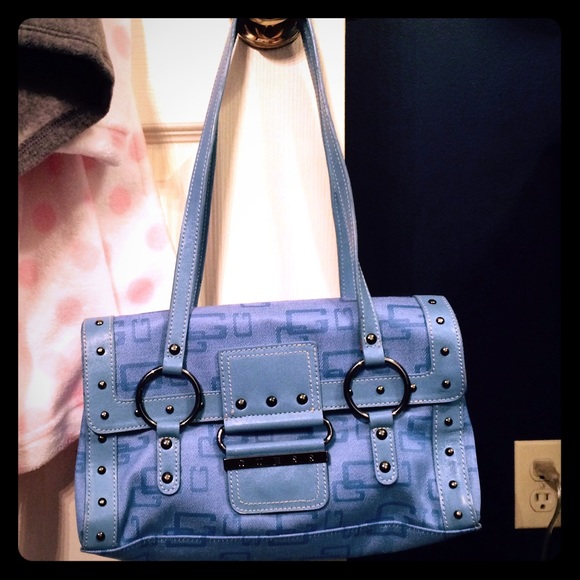 Pretty Blue Guess Purse
