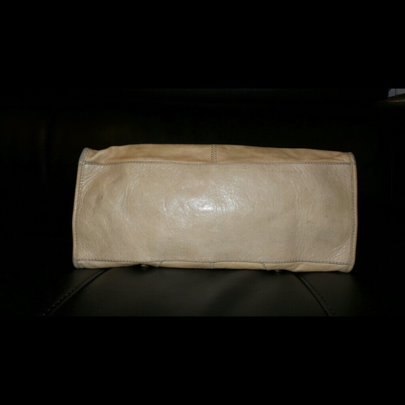 Purse - Picture 4 of 4