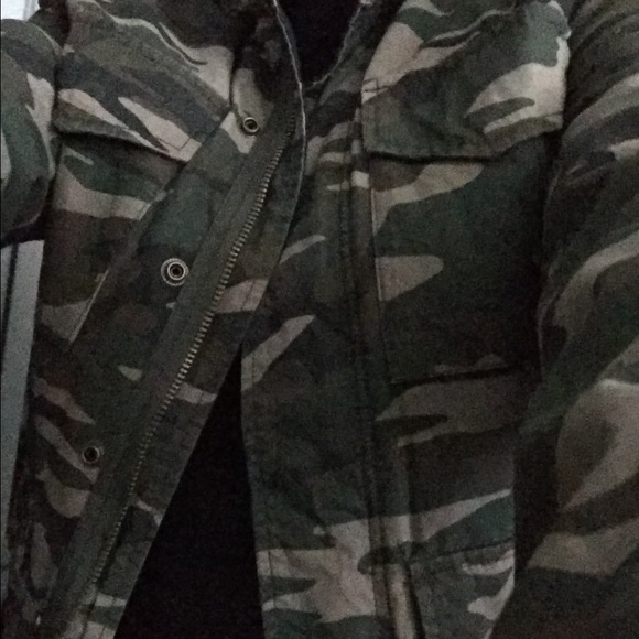 Snow jacket - Picture 2 of 3