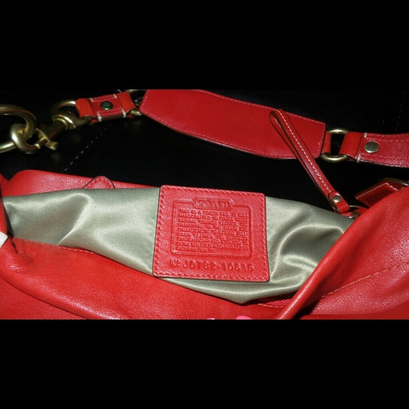 Purse - Picture 4 of 4